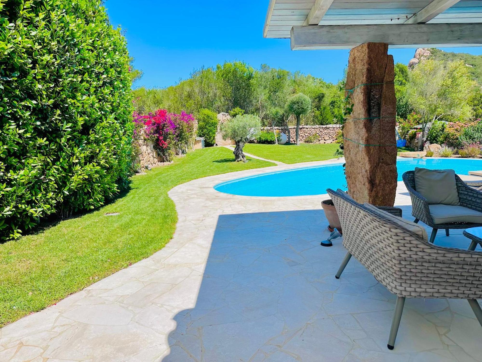 Villa Ibiscus Каниджоне Екстериор снимка